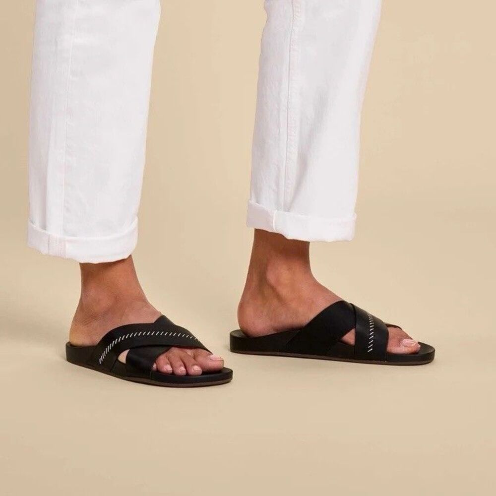 OluKai KIPE‘A OLU Leather Beach Slide Sandals BLACK Women's Size 8 - 20460